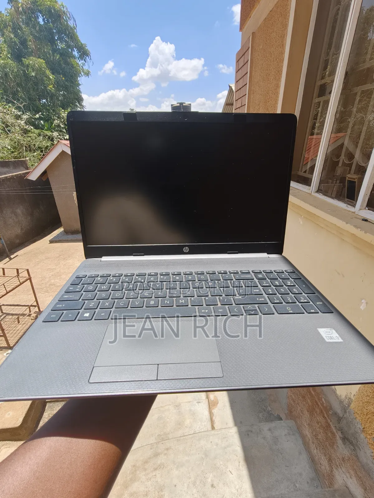Laptop HP 250 G8 4GB Intel Core i3 SSD 500GB