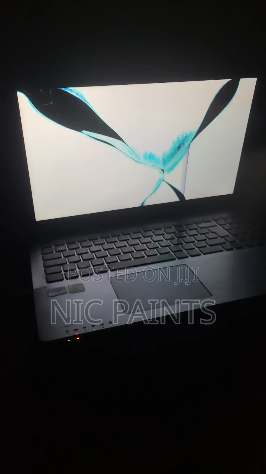 Laptop Asus X550LC 4GB Intel Core i3 HDD 500GB
