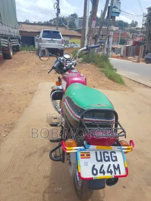 Bajaj Boxer 2024 Red