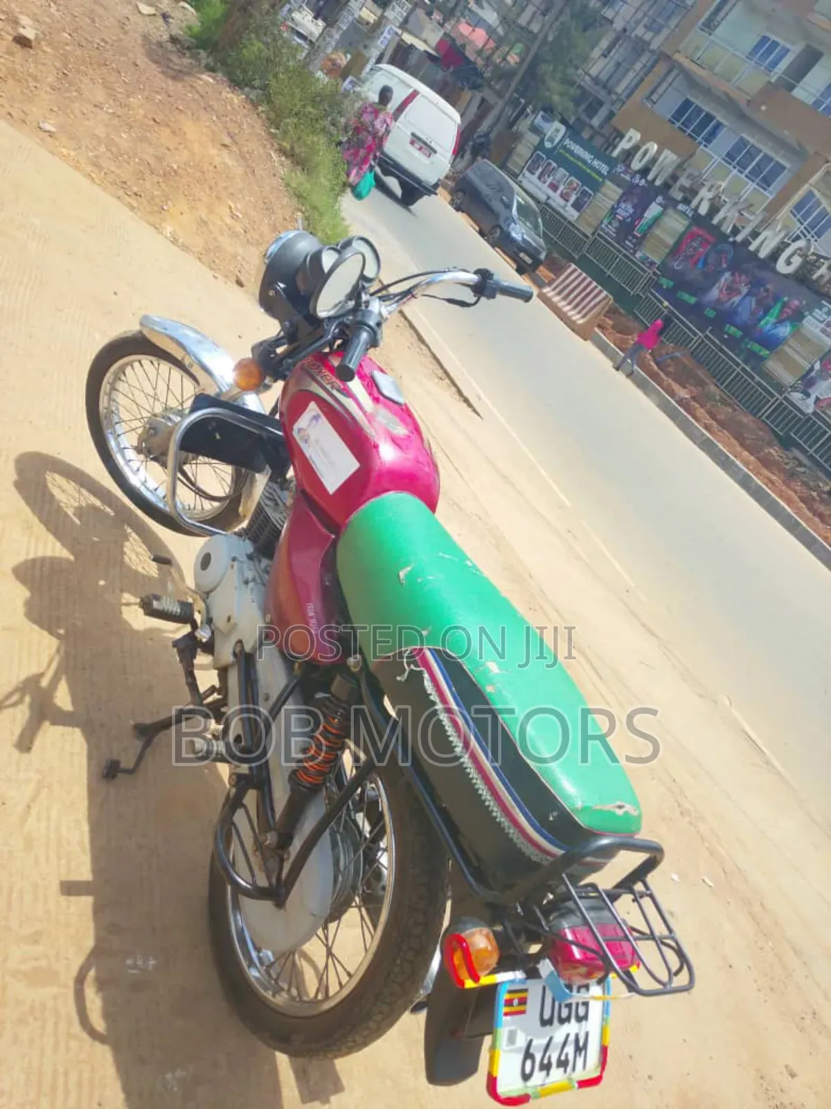 Bajaj Boxer 2024 Red