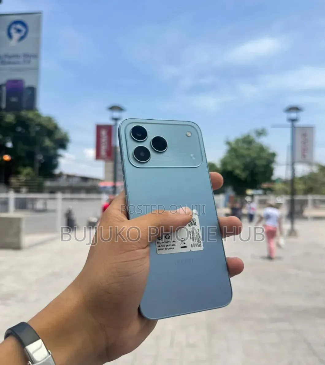 New Tecno Spark 50 128 GB Blue