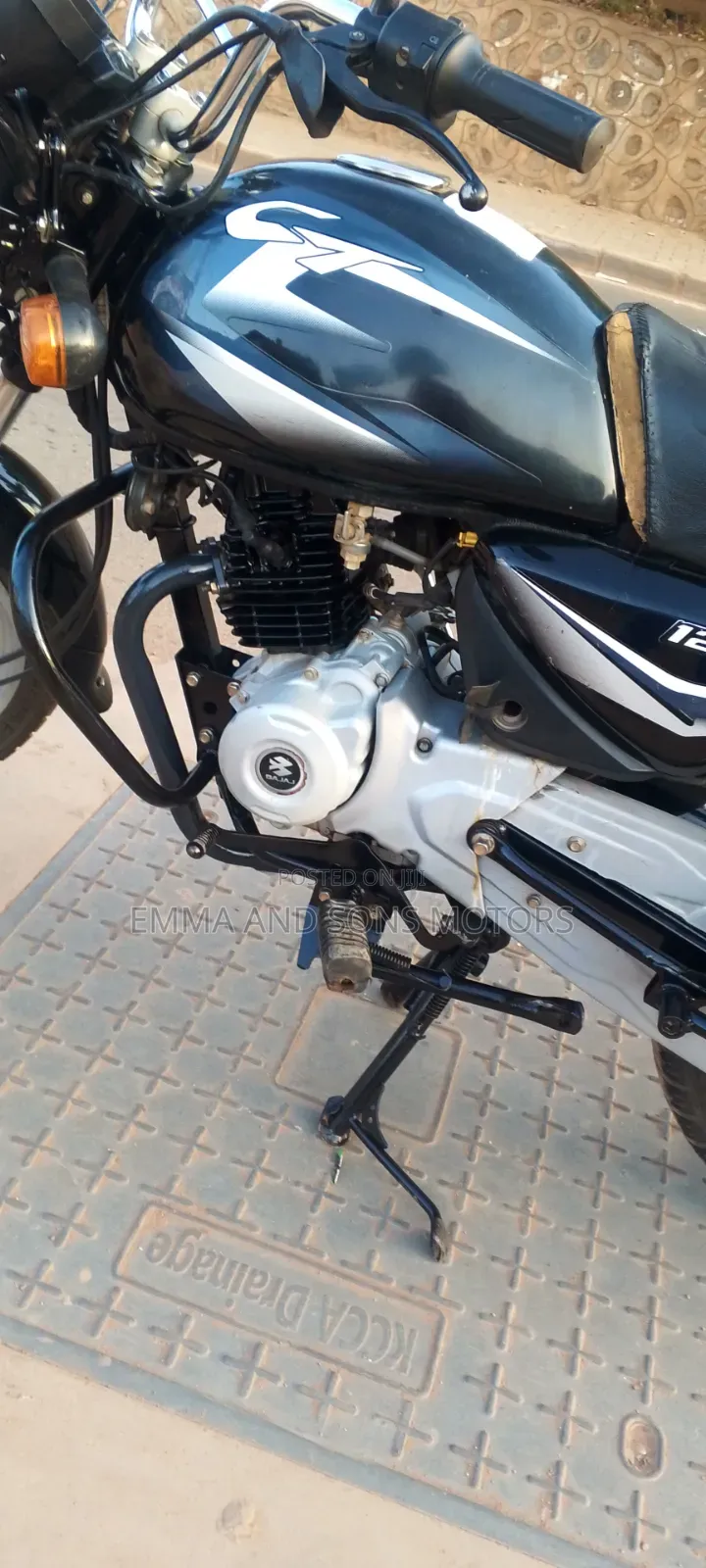 Bajaj CT 125X 2024 Black