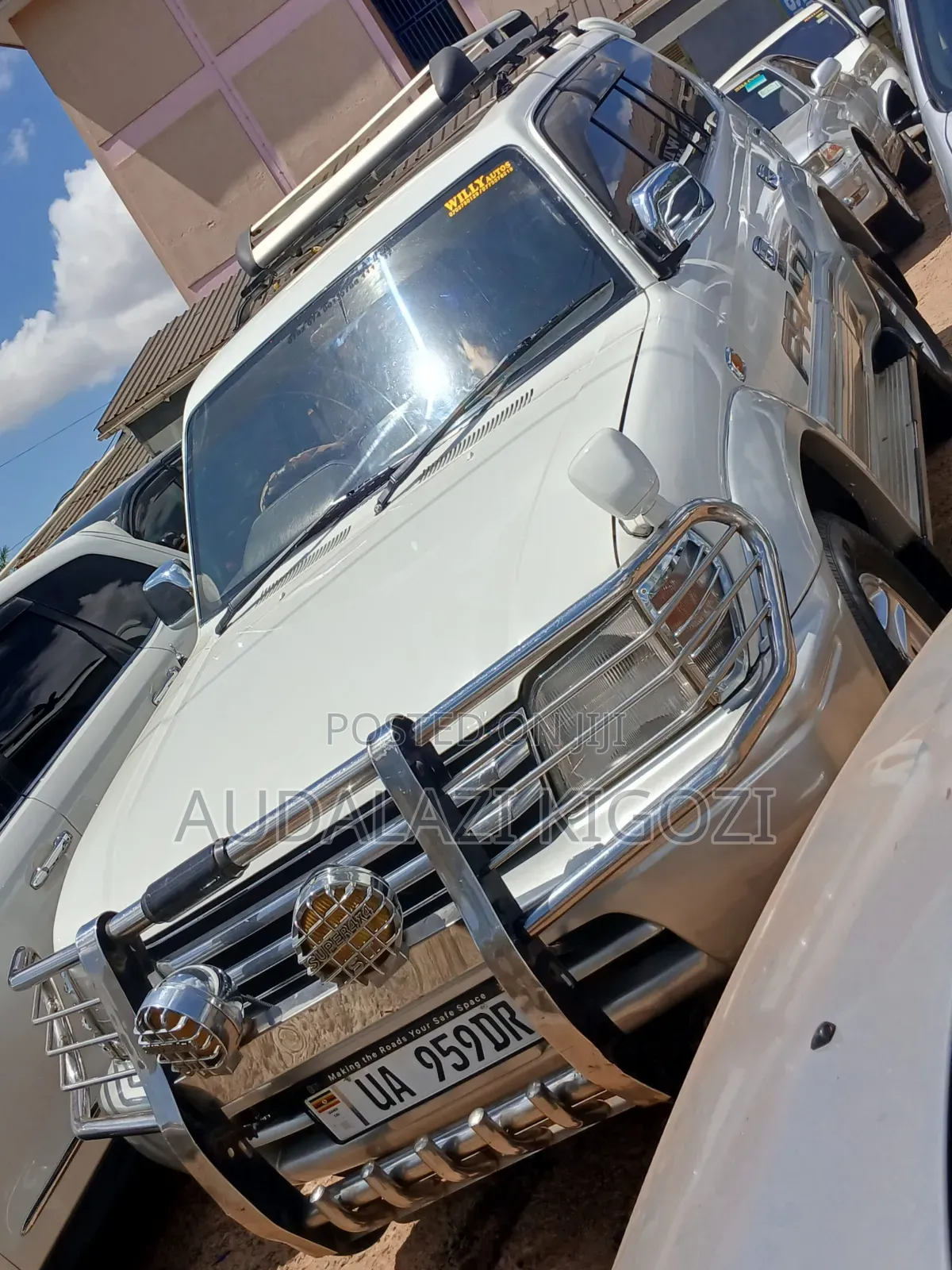 Toyota Land Cruiser Prado 2002 White
