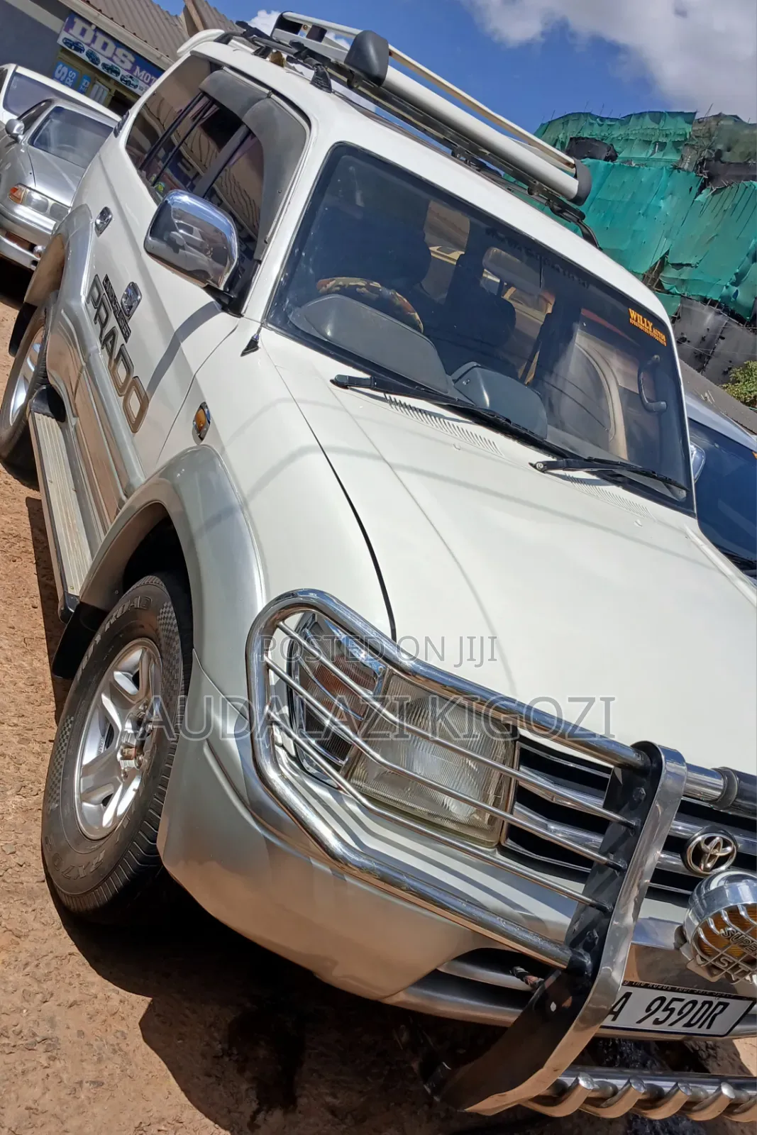 Toyota Land Cruiser Prado 2002 White