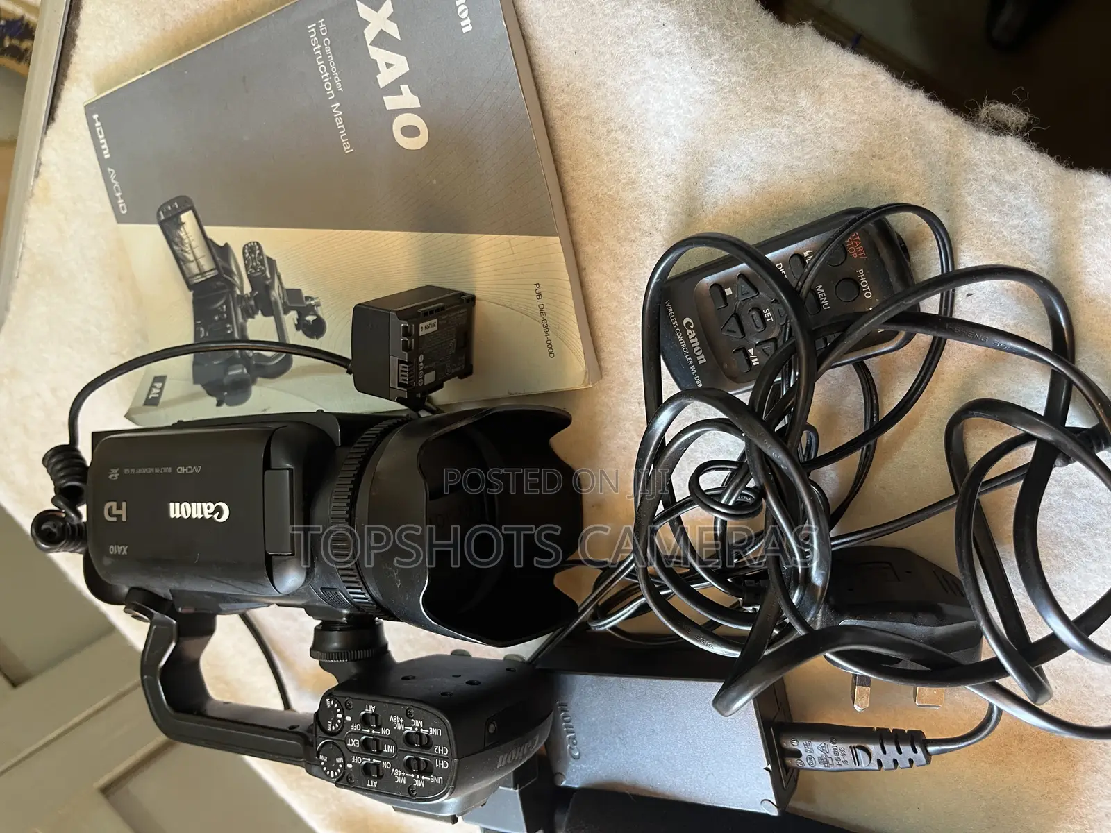 Canon XA10 Pro Camcorder Kit