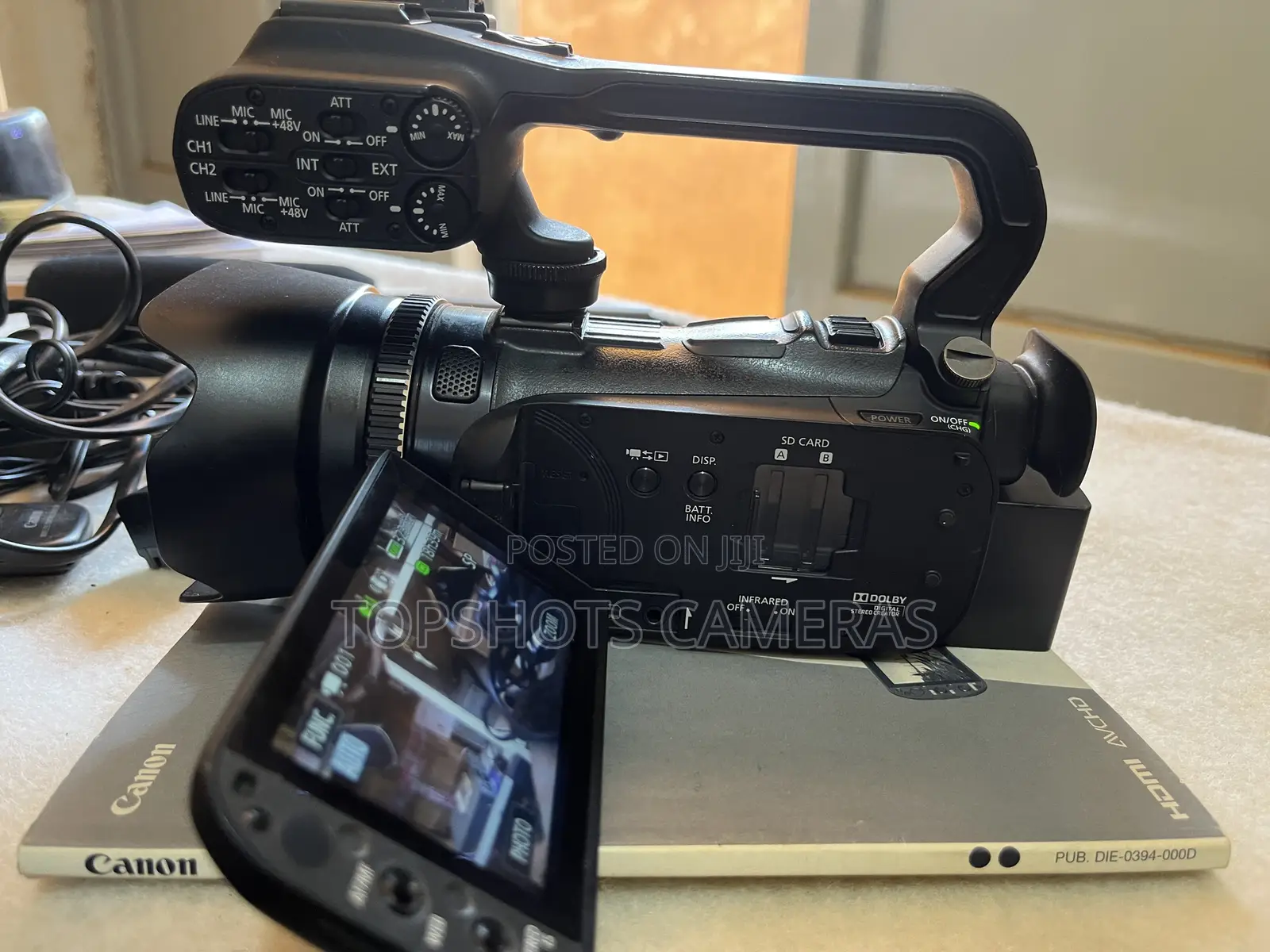 Canon XA10 Pro Camcorder Kit