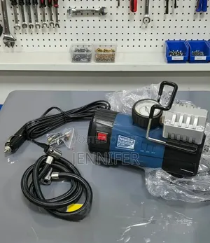 12V Portable Car Tire Air Compressor
