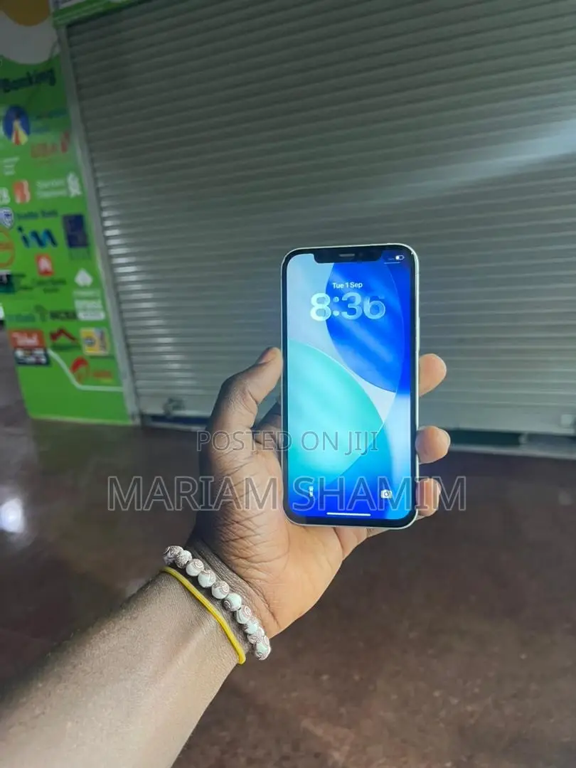 Apple iPhone 12 128 GB