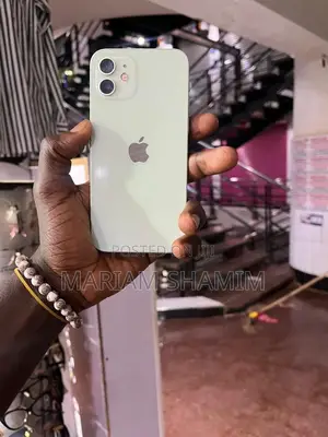 Apple iPhone 12 128 GB