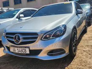 Mercedes-Benz E300 2015 Silver