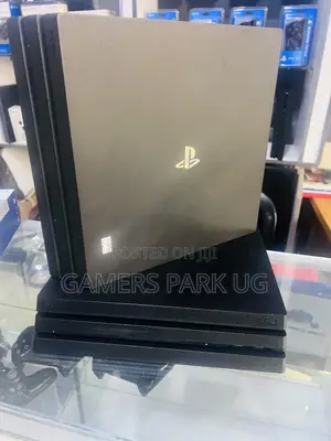 PlayStation 4 Mega Machine