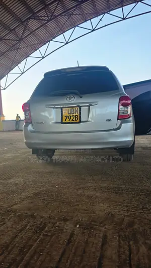 Toyota Corolla Fielder 1.5 Petrol AWD 2010 Silver