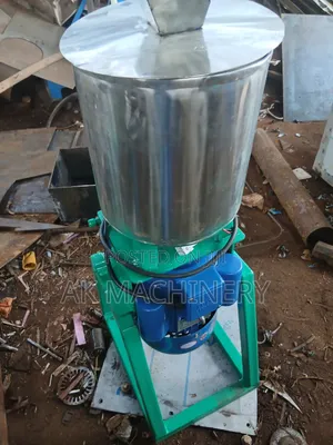 G.nuts Grinding Machine