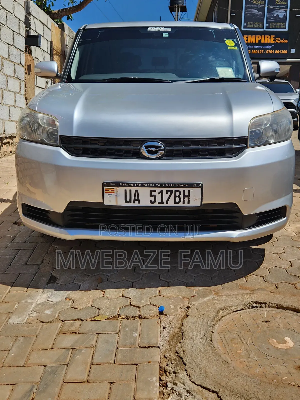 Toyota Corolla Rumion 2011