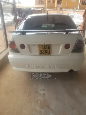 Toyota Altezza 2000 White