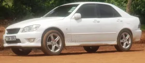 Toyota Altezza 2000 White