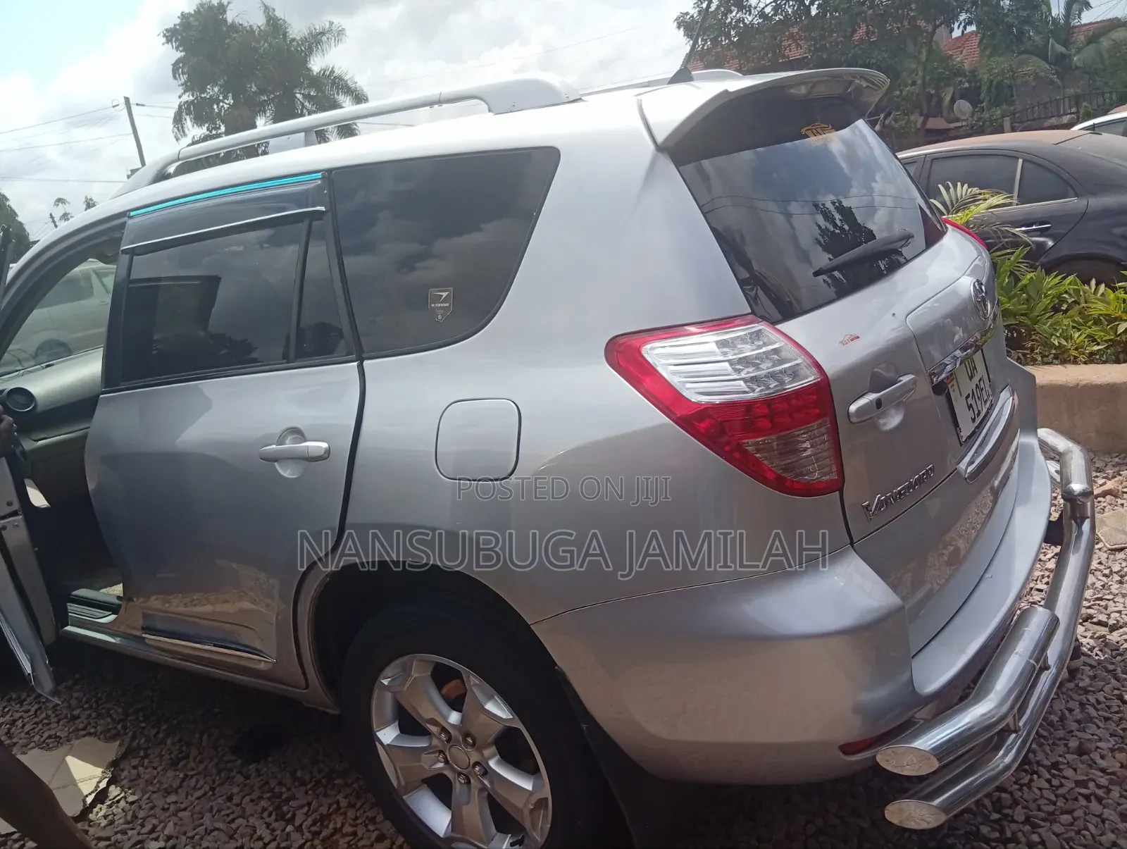 Toyota Vanguard 2009 Silver