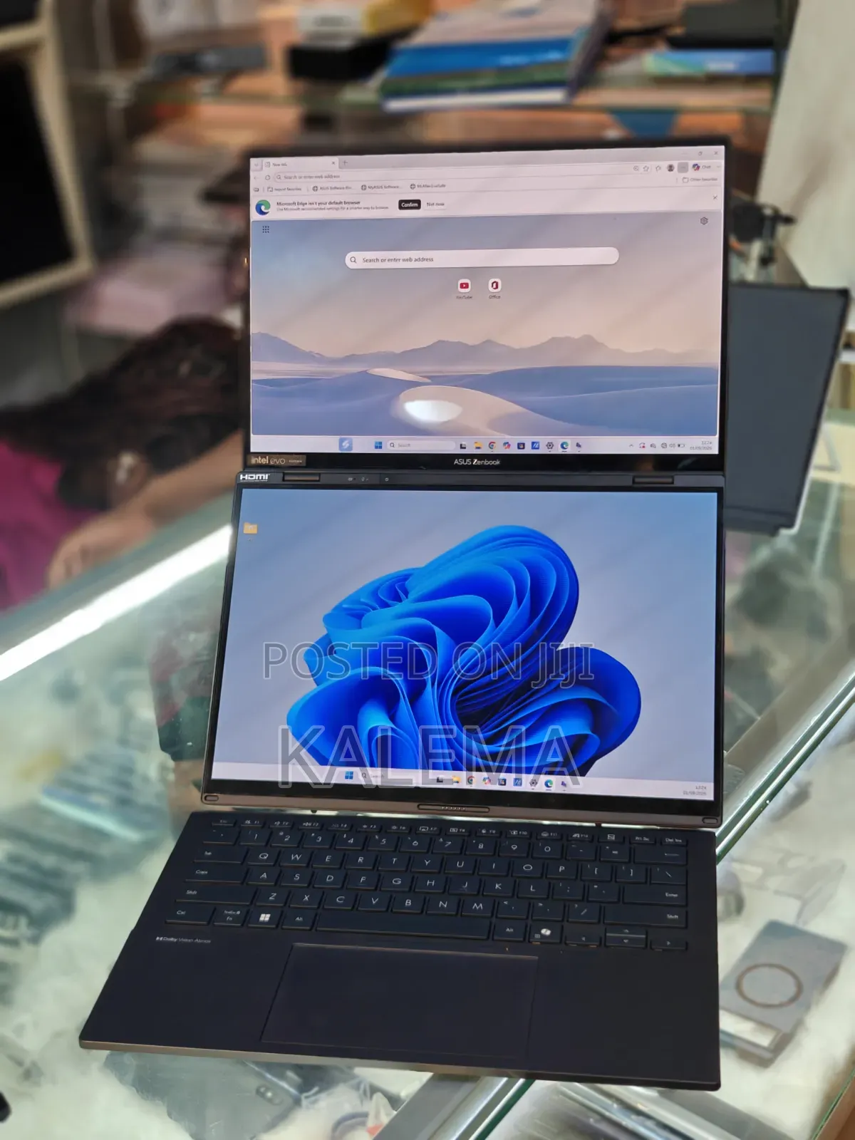 Laptop Asus Zenbook Duo 14 32GB Intel Core Ultra 9 SSD 2T