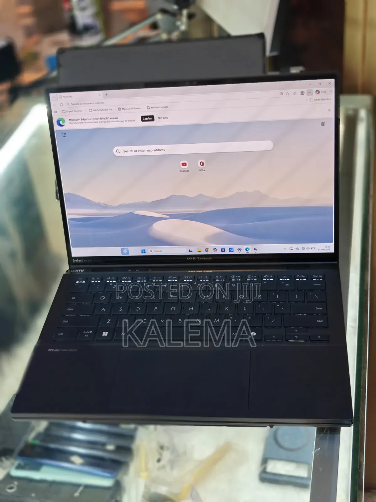 Laptop Asus Zenbook Duo 14 32GB Intel Core Ultra 9 SSD 2T