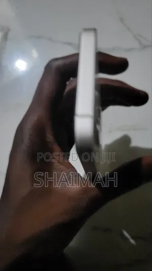 Apple iPhone 13 128 GB White