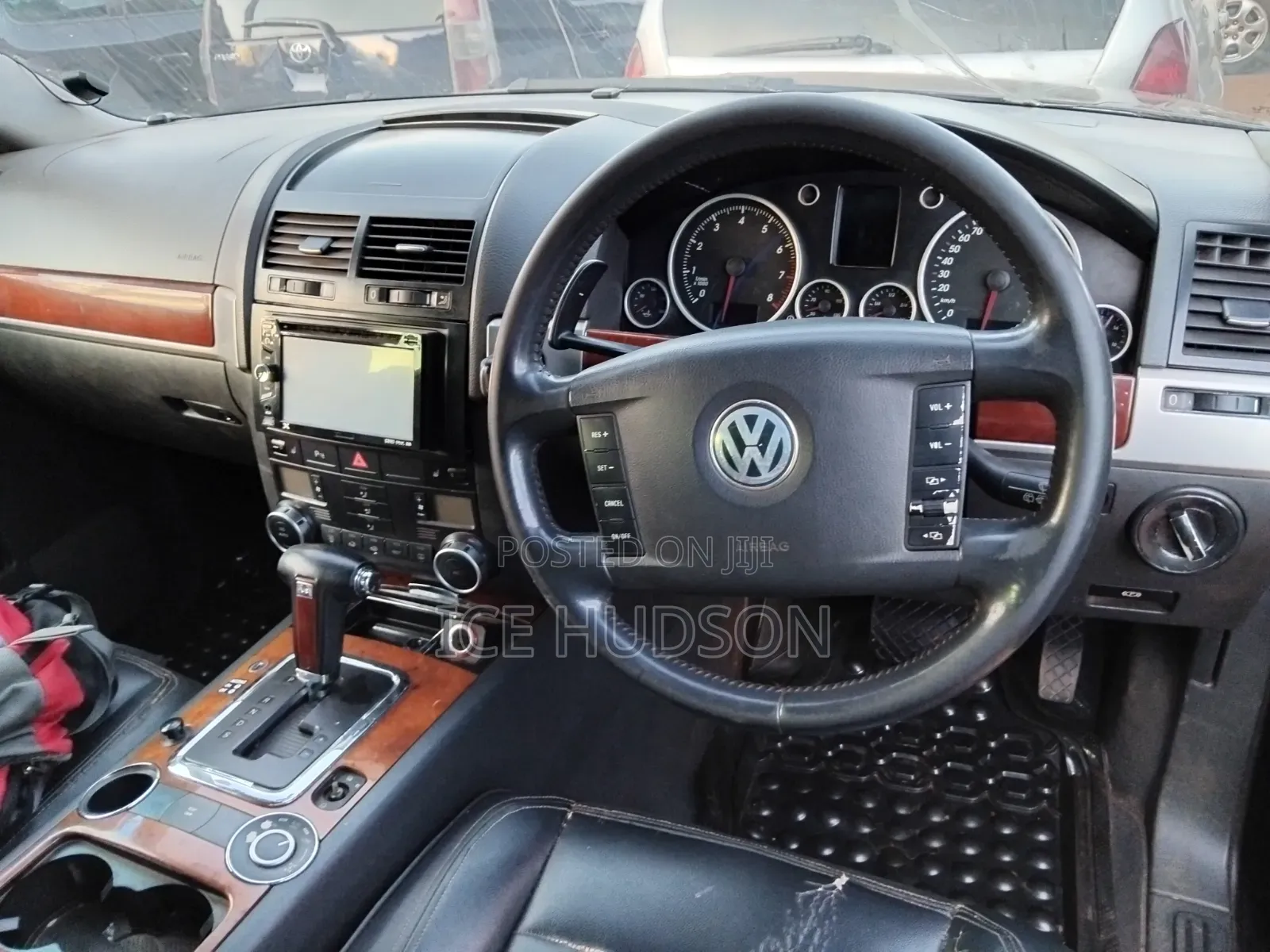 Volkswagen Touareg 2006 Black