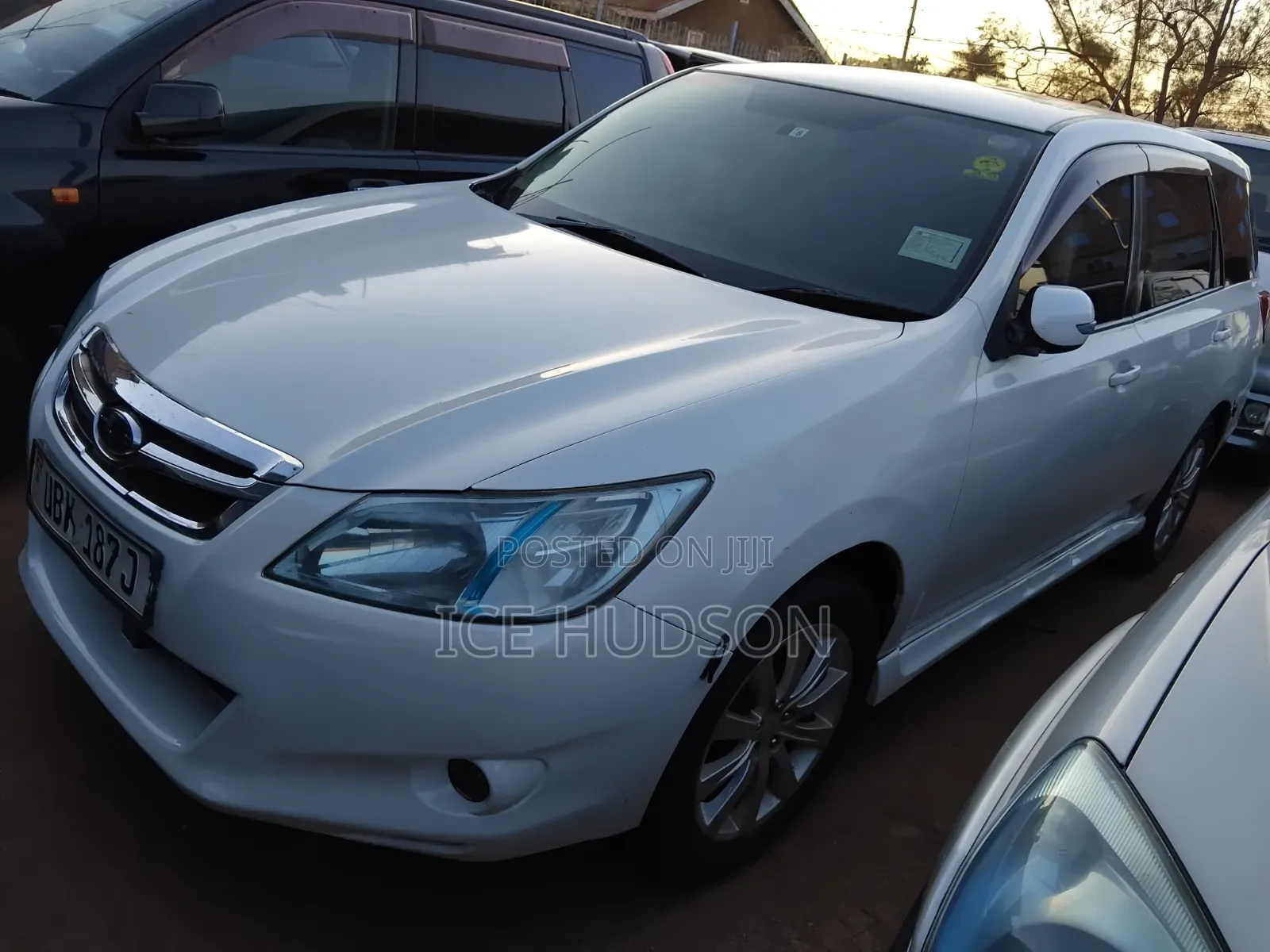 Subaru Exiga 2010 White