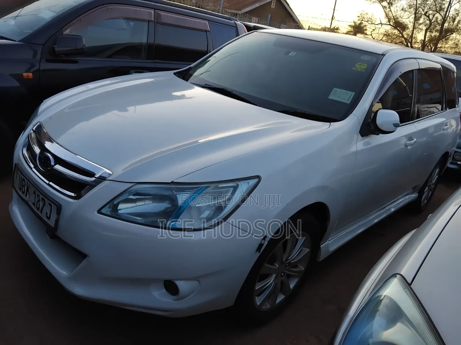 Subaru Exiga 2010 White