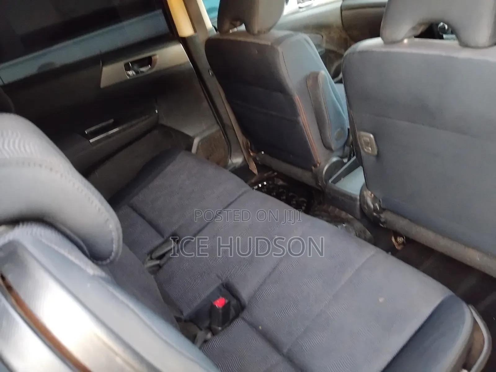 Subaru Exiga 2010 White