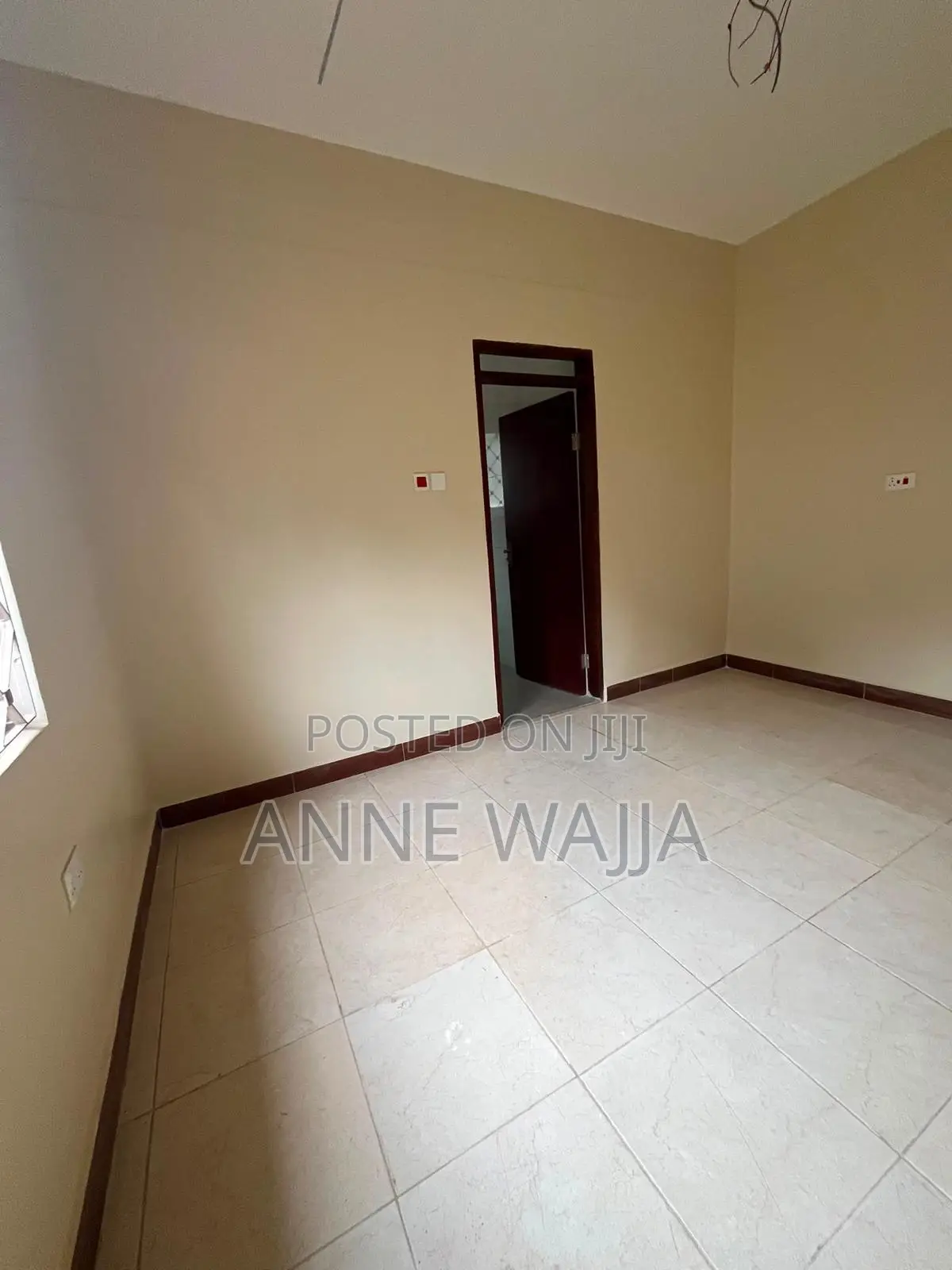 10bdrm House in Makindye for rent