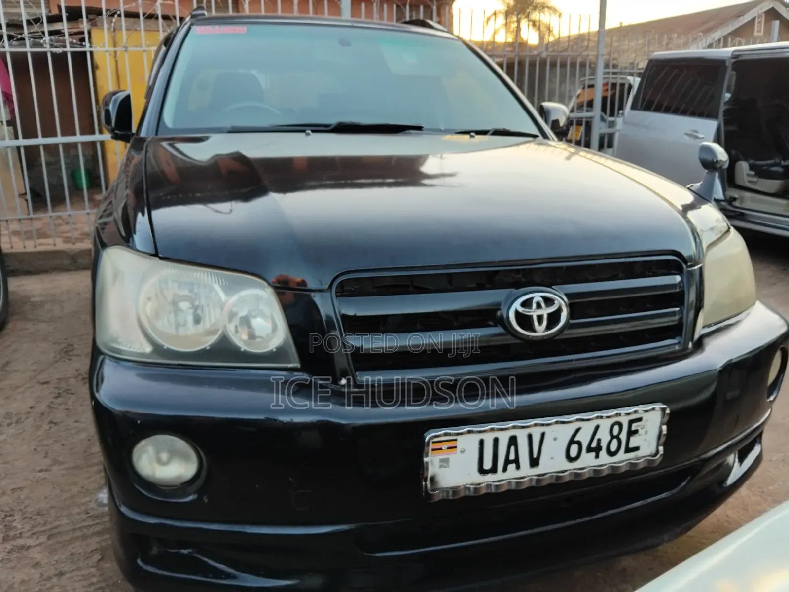 Toyota Kluger 2004 Black