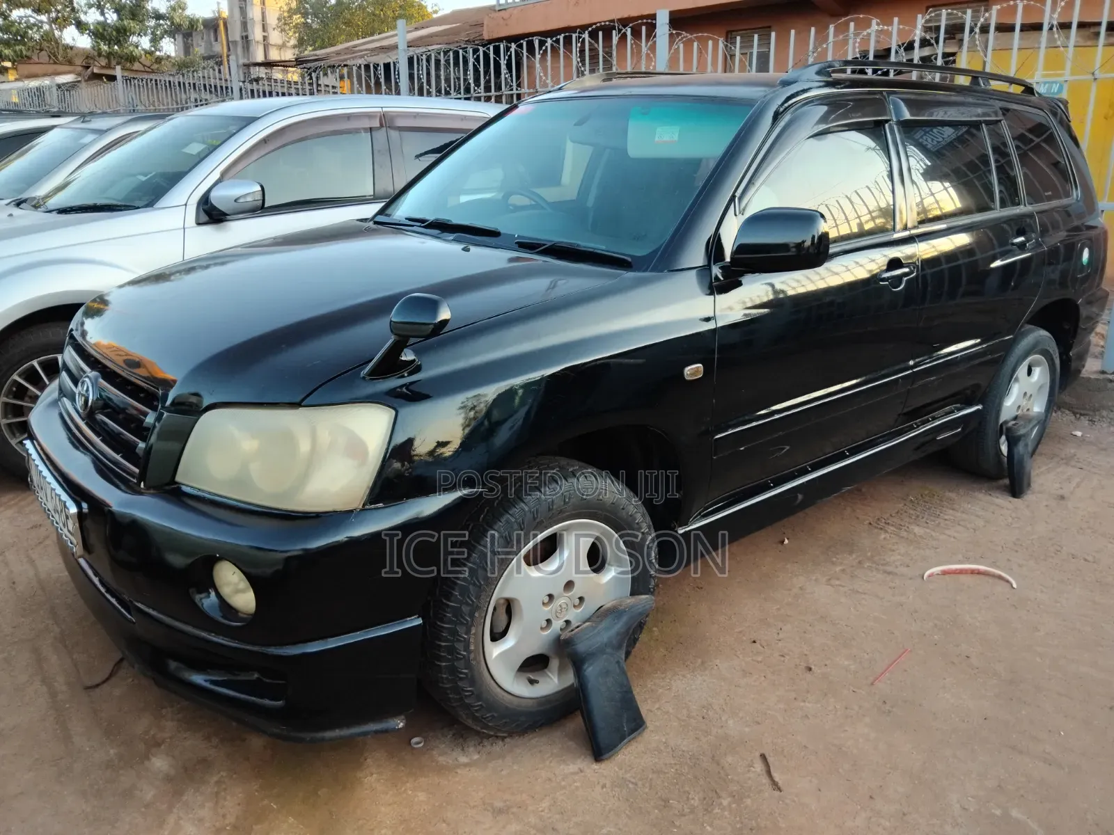 Toyota Kluger 2004 Black