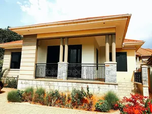 3bdrm Bungalow in Kisaasi, Nakawa for rent