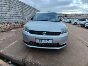 Toyota Corolla Rumion 2011 Silver