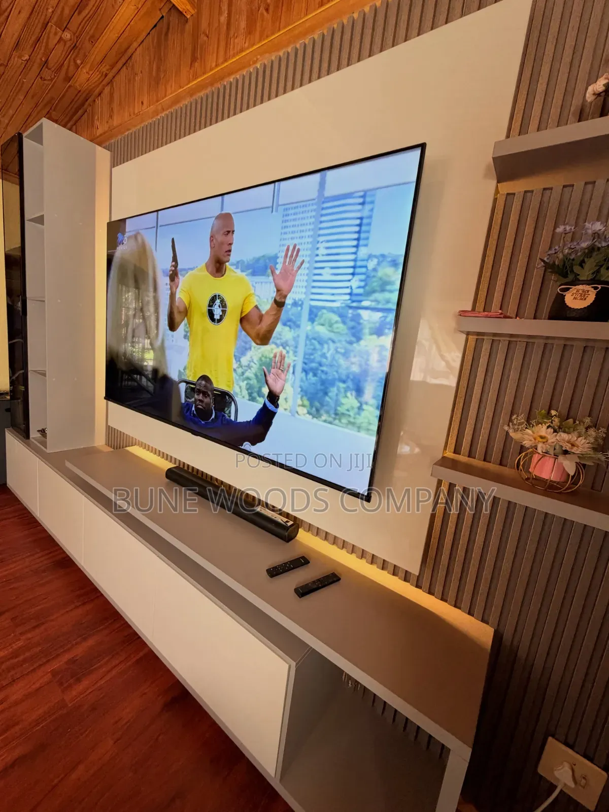 TvWall Unit
