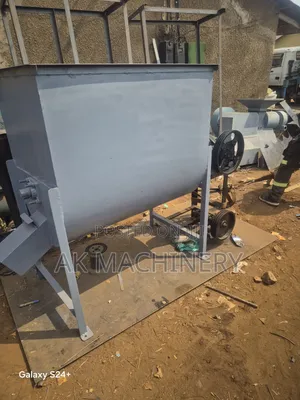 Poultry Feeds Mixer.