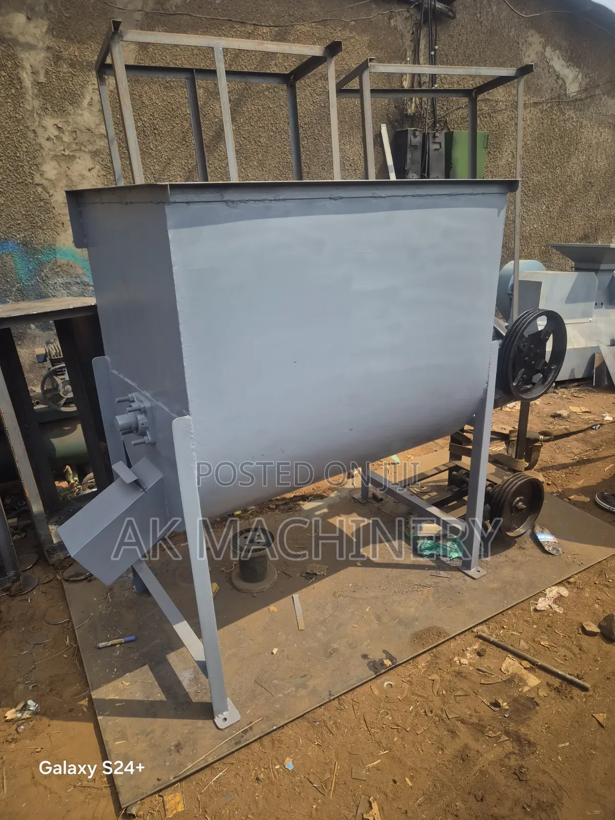 Poultry Feeds Mixer.