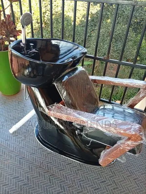 Saloon Sink