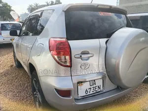 Toyota RAV4 2006 Silver