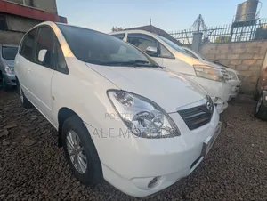 Toyota Corolla Spacio 2003 White