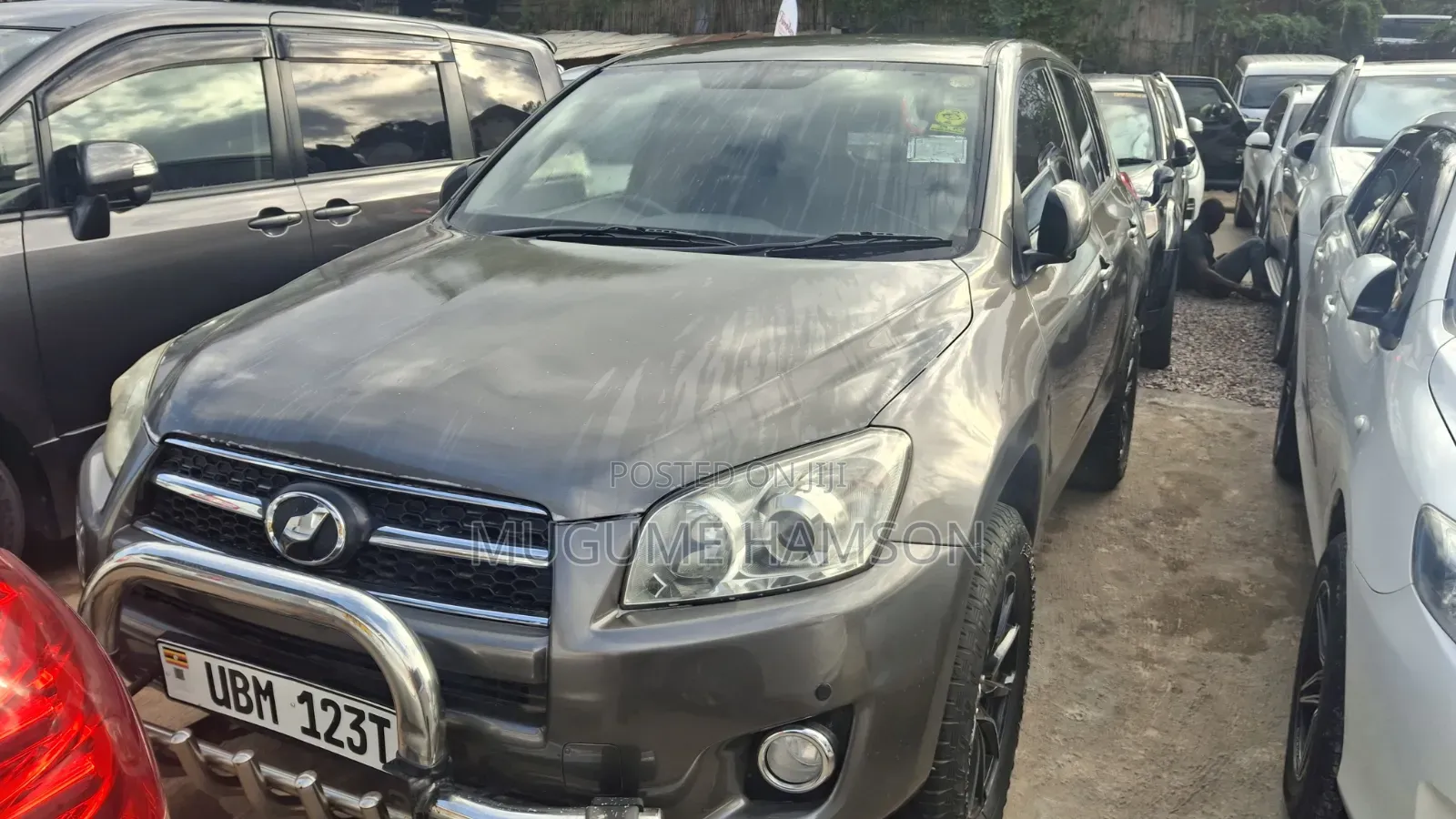 Toyota RAV4 2011 Silver