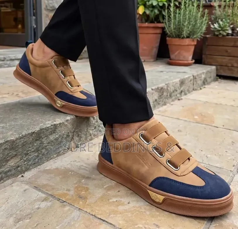 Alton Canvas