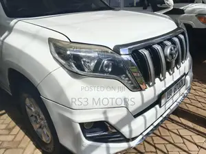Toyota Land Cruiser Prado 2014 White