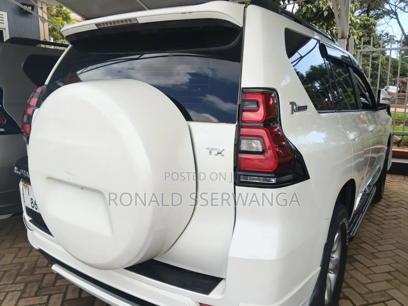 Toyota Land Cruiser Prado 2014 White