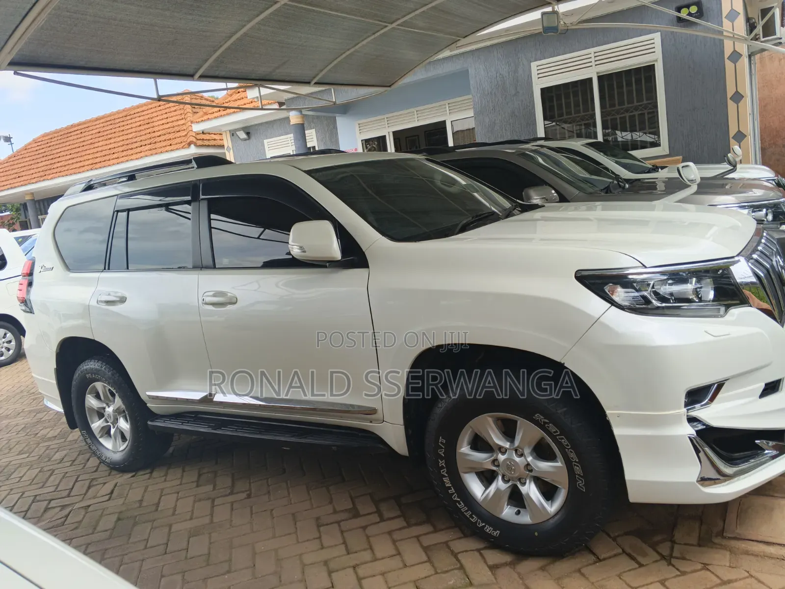 Toyota Land Cruiser Prado 2014 White