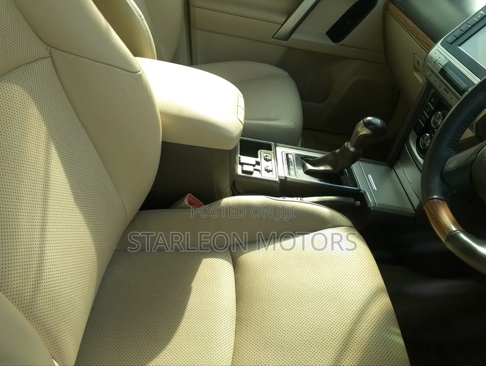 Toyota Land Cruiser Prado 2018 Gray