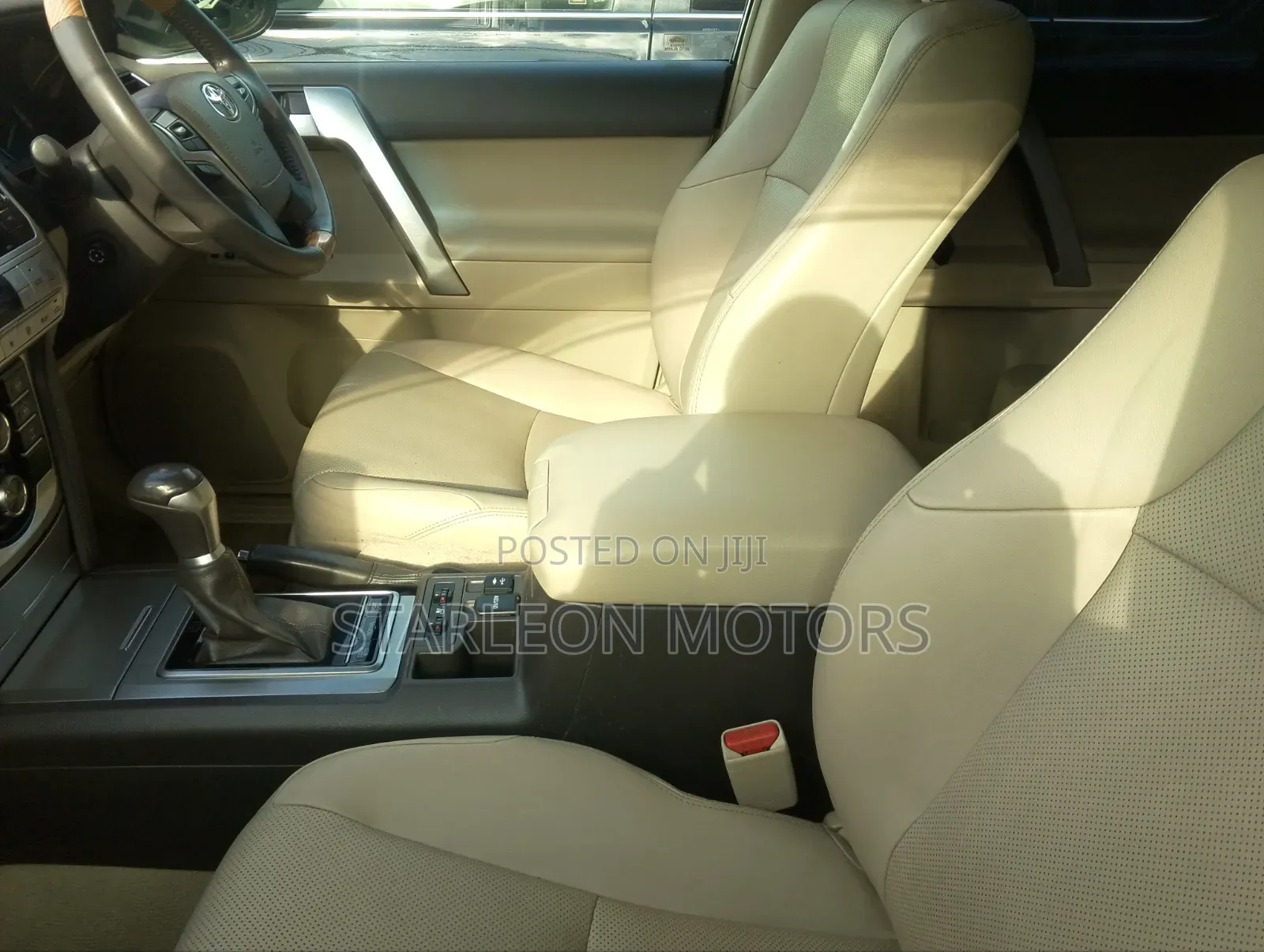 Toyota Land Cruiser Prado 2018 Gray