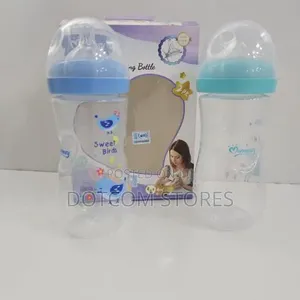 Mom Easy Two Pack 330ml Baby Bottles – 6 Months+ (Blue, Green)