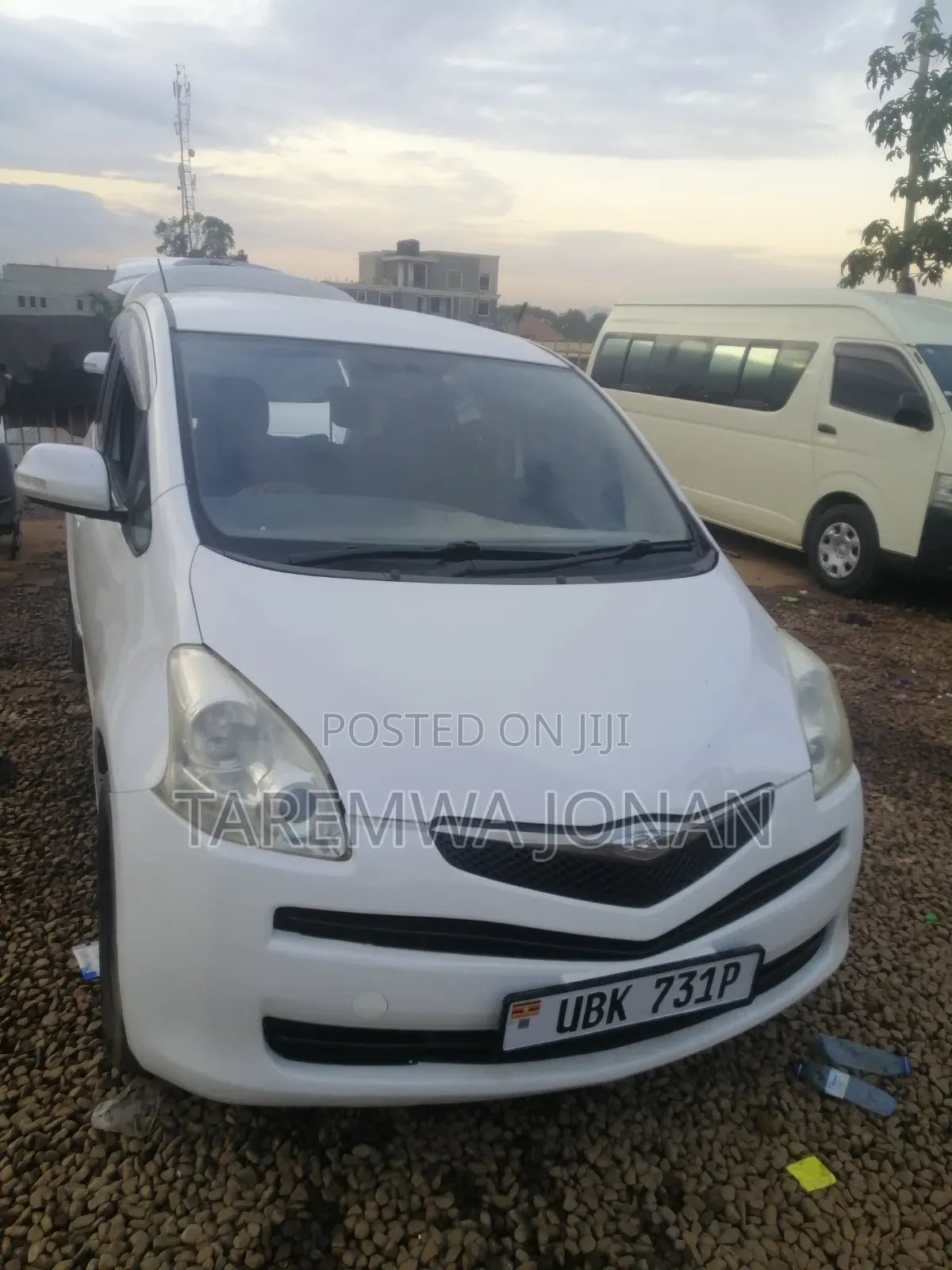Toyota Ractis 2008 White