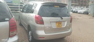 Toyota Corolla Spacio 2004 Gold