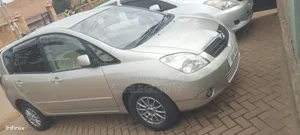 Toyota Corolla Spacio 2004 Gold